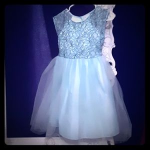 Tiffany Green Little Girl's Dress Size 12